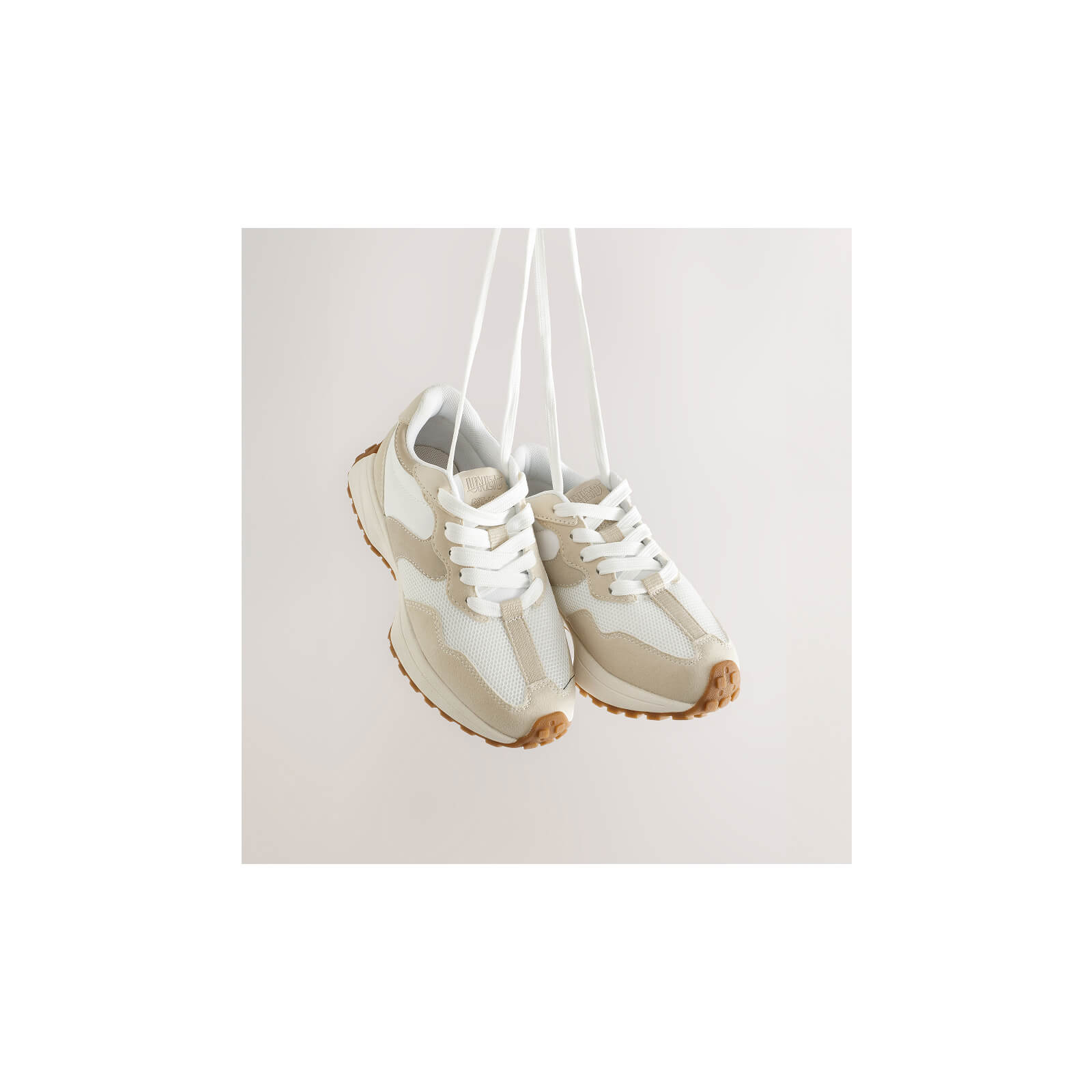 Zapatillas de deporte02